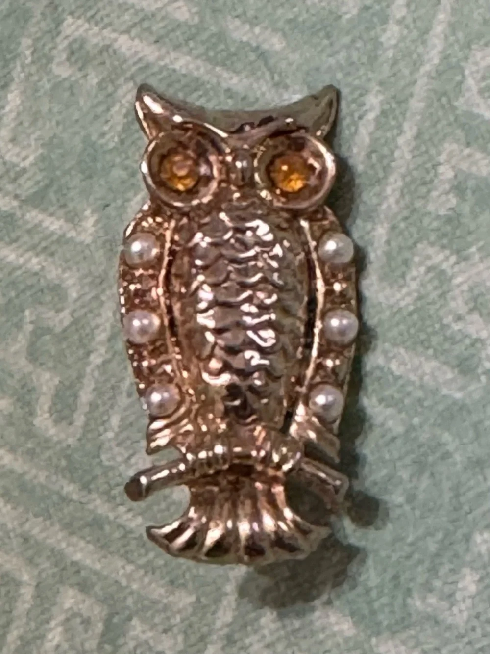 VINTAGE OWL BROOCH PIN DAINTY